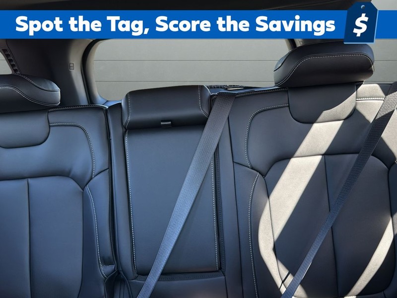 Jeep Grand Cherokee Vehicle Full-screen Gallery Image 28