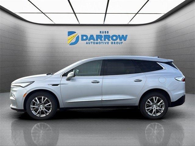 Buick Enclave Vehicle Full-screen Gallery Image 2