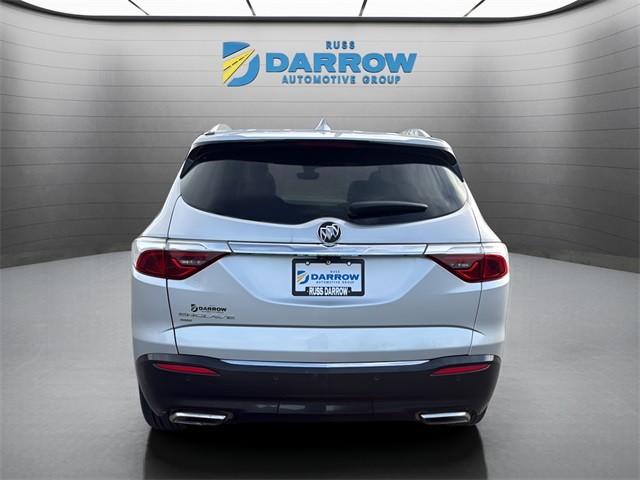 Buick Enclave Vehicle Full-screen Gallery Image 4