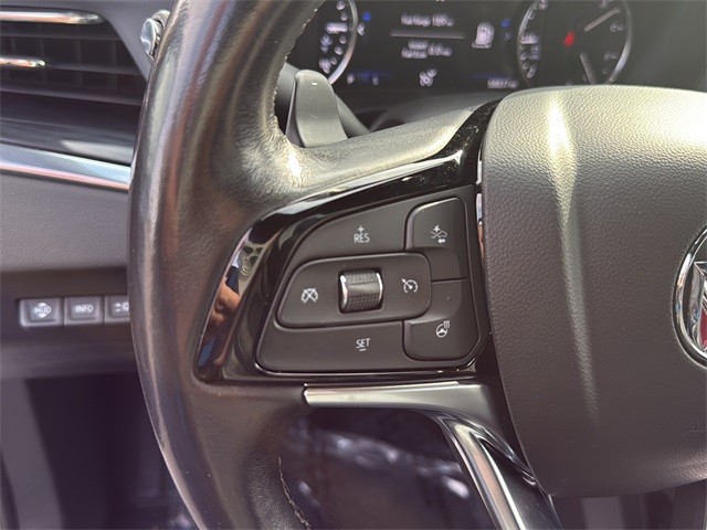 Buick Enclave Vehicle Full-screen Gallery Image 9