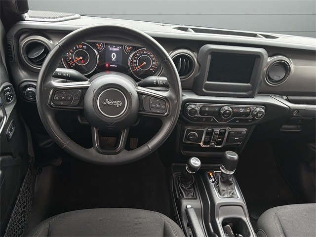 Jeep Gladiator Vehicle Full-screen Gallery Image 12