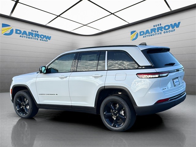 Jeep Grand Cherokee Vehicle Full-screen Gallery Image 3