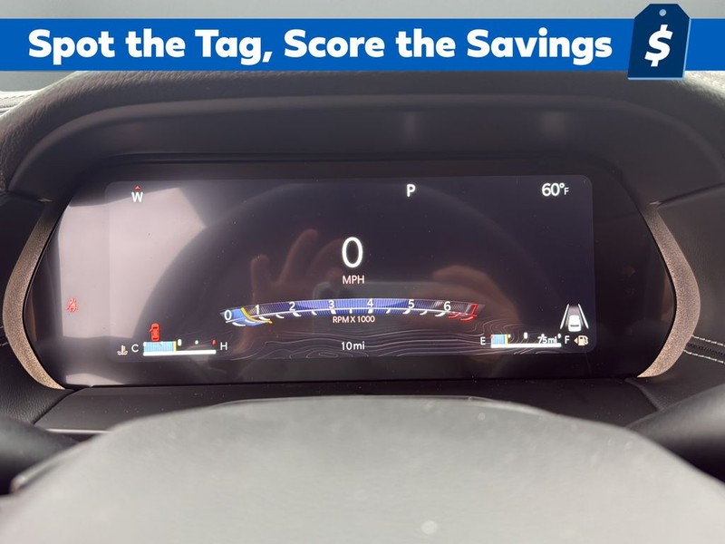 Jeep Grand Cherokee Vehicle Full-screen Gallery Image 13