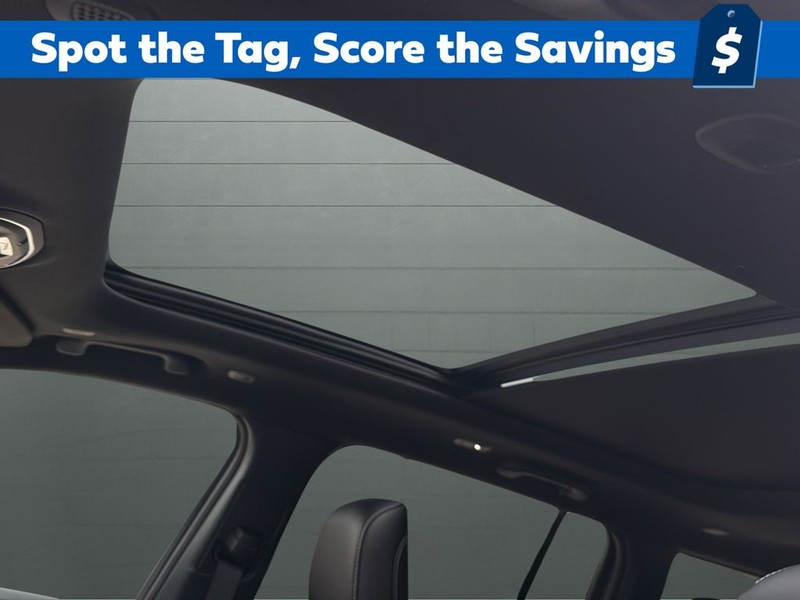 Jeep Grand Cherokee Vehicle Full-screen Gallery Image 16