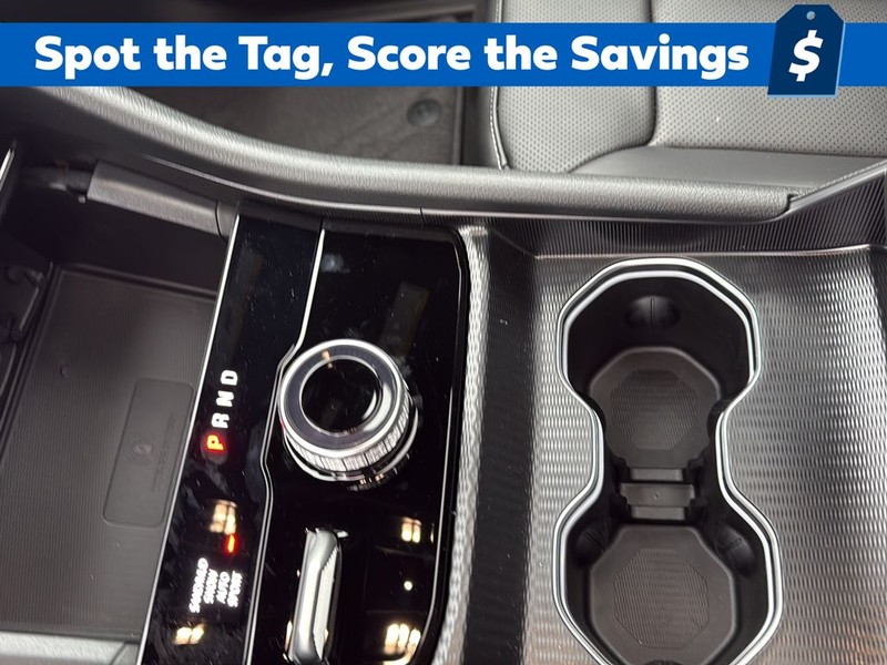 Jeep Grand Cherokee Vehicle Full-screen Gallery Image 21