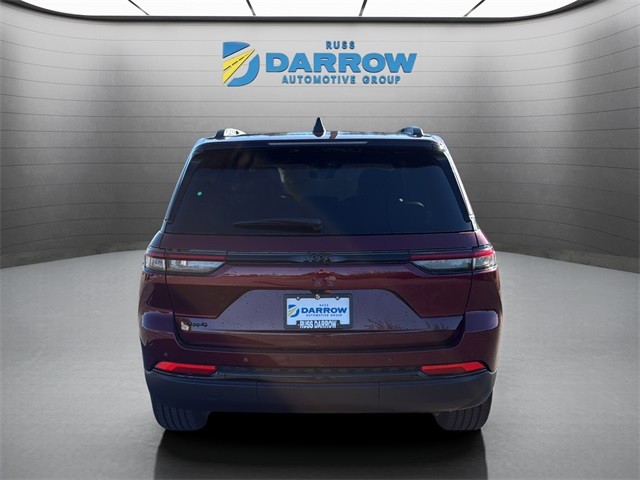 Jeep Grand Cherokee Vehicle Full-screen Gallery Image 4