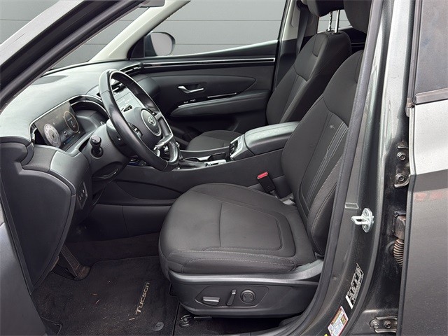 Hyundai Tucson Vehicle Full-screen Gallery Image 10