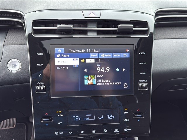 Hyundai Tucson Vehicle Full-screen Gallery Image 21