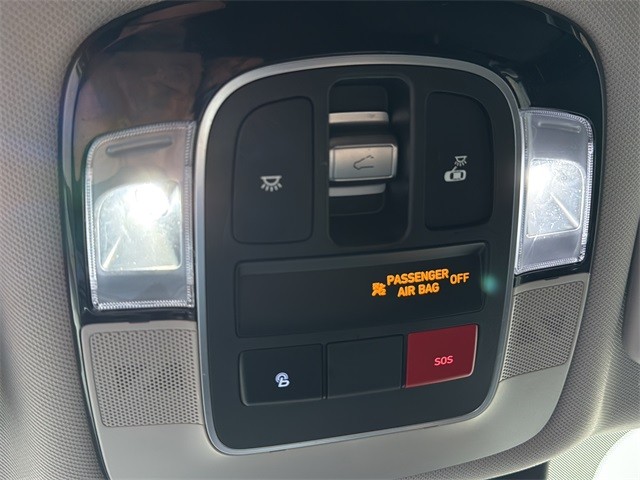 Hyundai Tucson Vehicle Full-screen Gallery Image 23