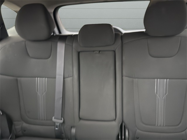 Hyundai Tucson Vehicle Full-screen Gallery Image 27