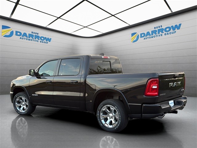Ram 1500 Vehicle Full-screen Gallery Image 3