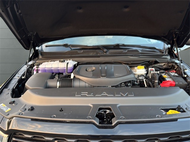 Ram 1500 Vehicle Full-screen Gallery Image 19