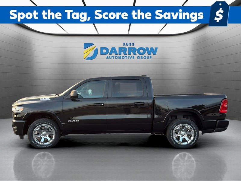 Ram 1500 Vehicle Full-screen Gallery Image 2