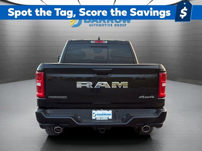 Ram 1500 Vehicle Full-screen Gallery Image 4