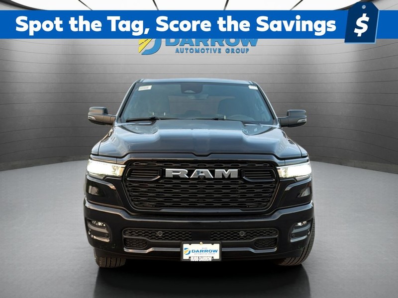 Ram 1500 Vehicle Full-screen Gallery Image 8