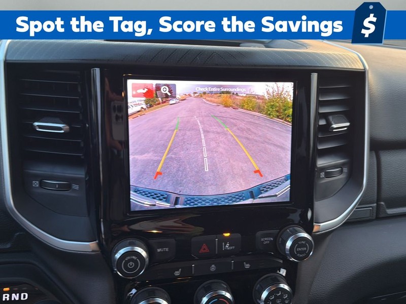 Ram 1500 Vehicle Full-screen Gallery Image 21