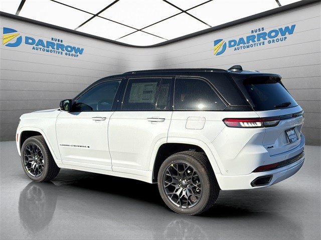 Jeep Grand Cherokee Vehicle Full-screen Gallery Image 3