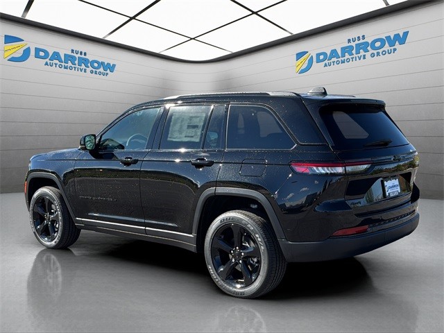 Jeep Grand Cherokee Vehicle Full-screen Gallery Image 3