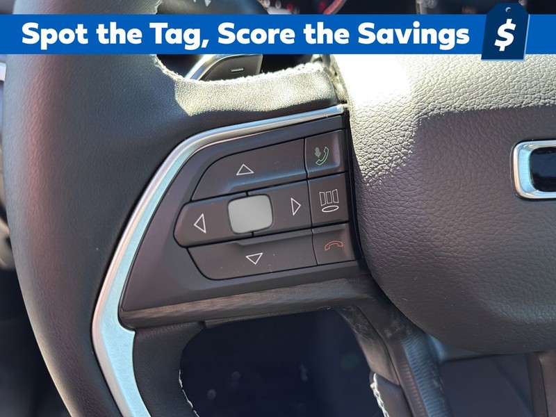 Jeep Grand Cherokee Vehicle Full-screen Gallery Image 9