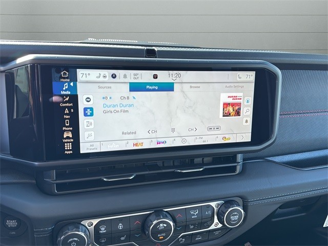 Jeep Wrangler Vehicle Full-screen Gallery Image 21