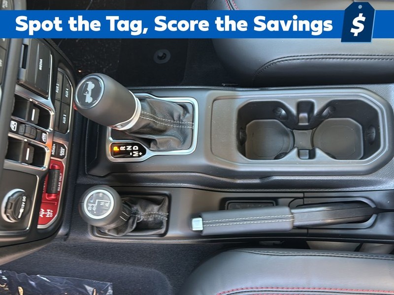 Jeep Wrangler Vehicle Full-screen Gallery Image 20