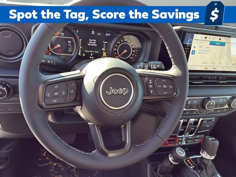 Jeep Wrangler Vehicle Full-screen Gallery Image 26