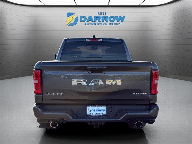 Ram 1500 Vehicle Full-screen Gallery Image 4