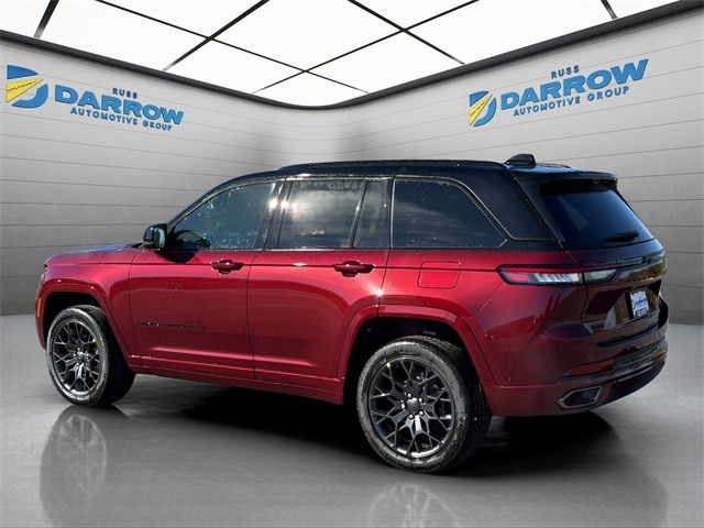 Jeep Grand Cherokee Vehicle Full-screen Gallery Image 3