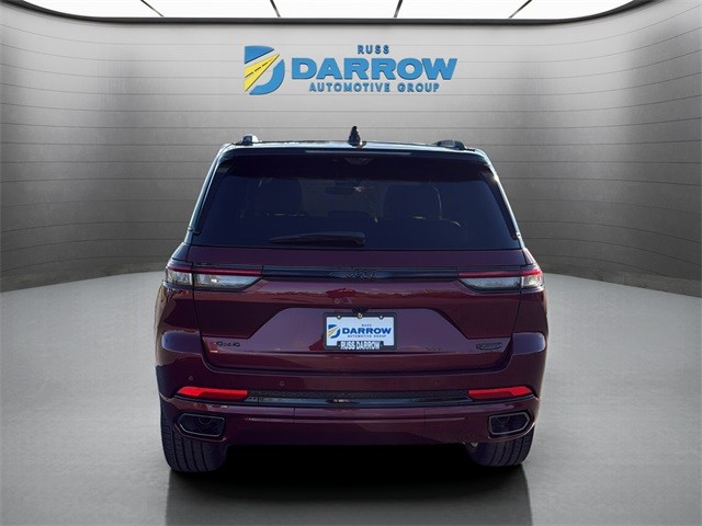 Jeep Grand Cherokee Vehicle Full-screen Gallery Image 4