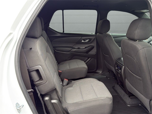 Chevrolet Traverse Vehicle Full-screen Gallery Image 14