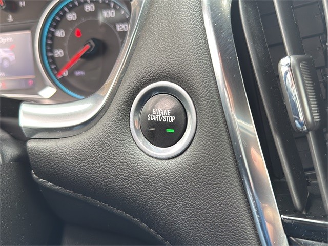 Chevrolet Traverse Vehicle Full-screen Gallery Image 24