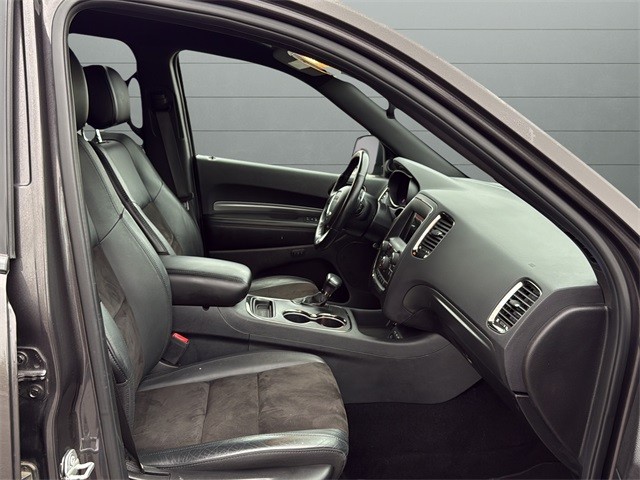 Dodge Durango Vehicle Full-screen Gallery Image 15