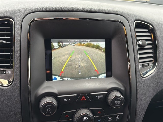 Dodge Durango Vehicle Full-screen Gallery Image 21