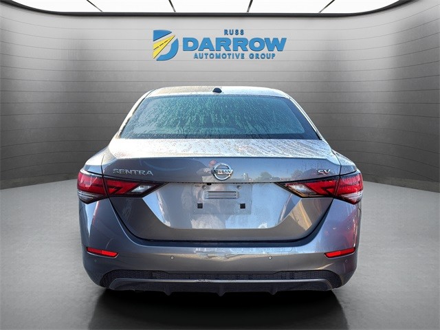 Nissan Sentra Vehicle Full-screen Gallery Image 4