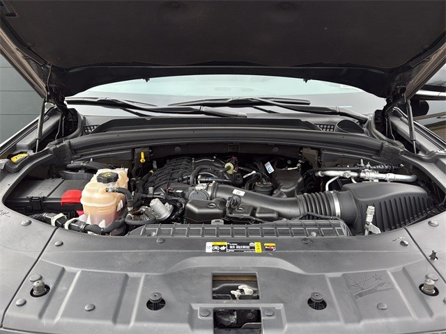 Jeep Grand Cherokee L Vehicle Full-screen Gallery Image 19