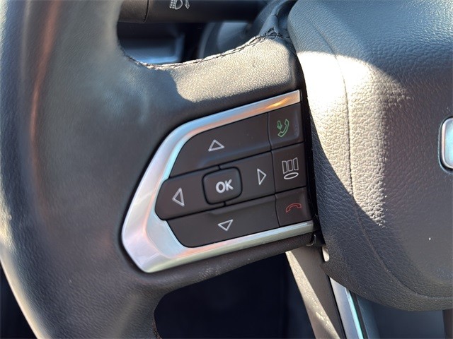 Jeep Compass Vehicle Full-screen Gallery Image 9