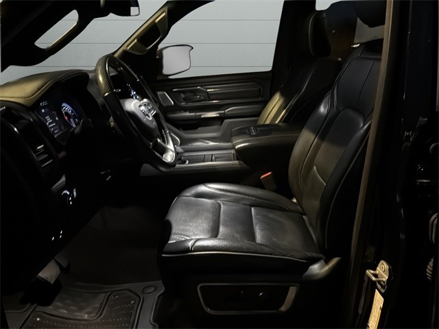 Ram 1500 Vehicle Full-screen Gallery Image 10