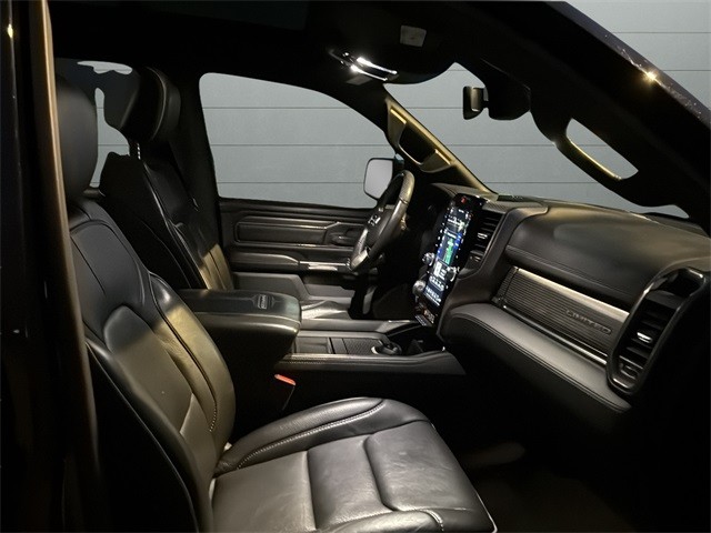 Ram 1500 Vehicle Full-screen Gallery Image 15