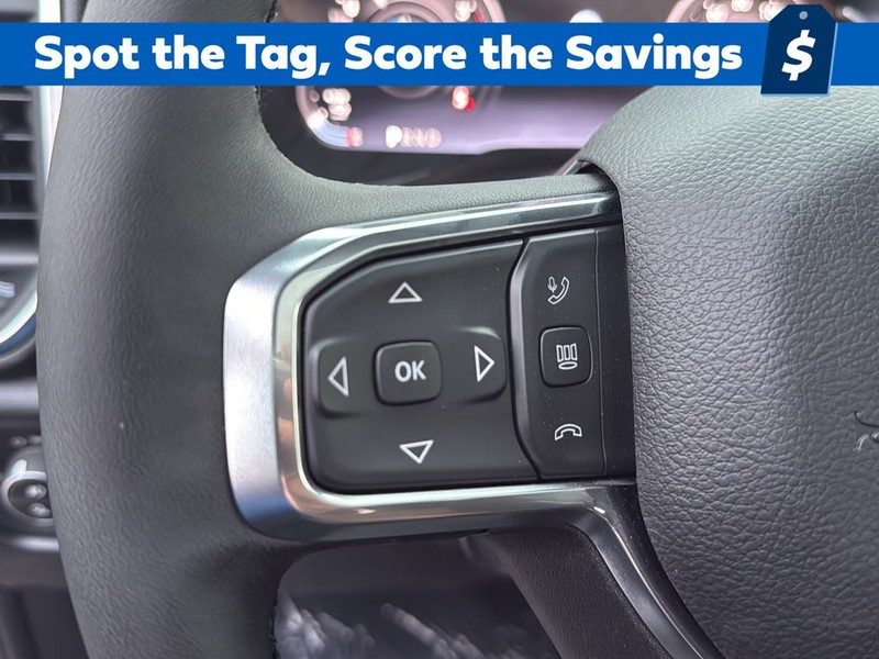 Ram 3500 Vehicle Full-screen Gallery Image 9