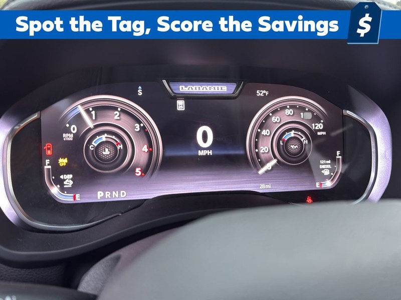 Ram 3500 Vehicle Full-screen Gallery Image 13