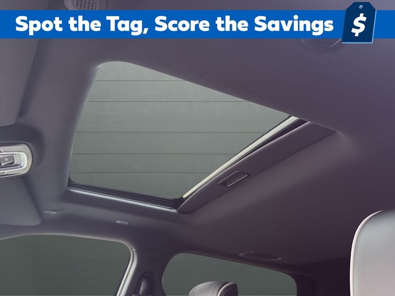 Ram 3500 Vehicle Full-screen Gallery Image 16