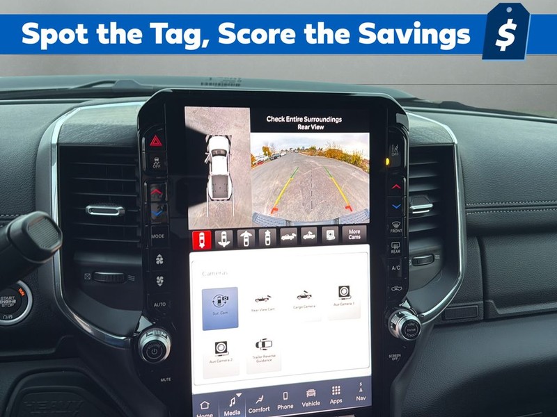 Ram 3500 Vehicle Full-screen Gallery Image 22