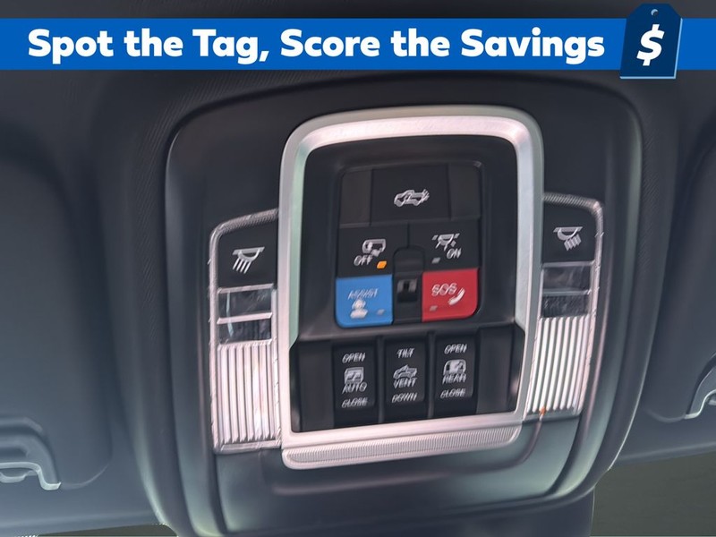 Ram 3500 Vehicle Full-screen Gallery Image 23