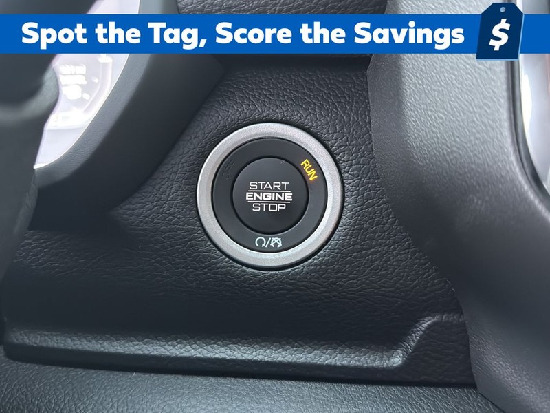 Ram 3500 Vehicle Full-screen Gallery Image 24