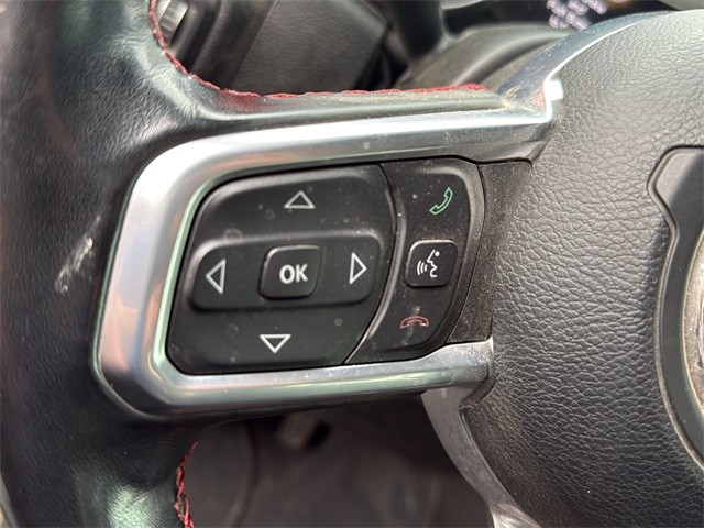 Jeep Gladiator Vehicle Full-screen Gallery Image 9