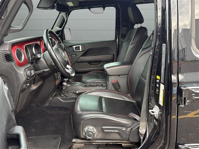 Jeep Gladiator Vehicle Full-screen Gallery Image 10