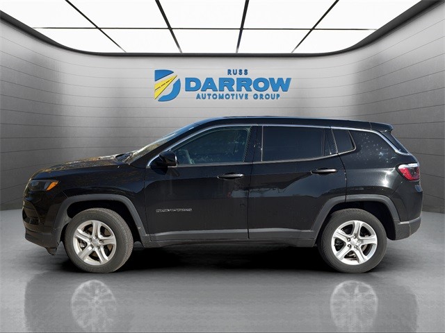 Jeep Compass Vehicle Full-screen Gallery Image 2
