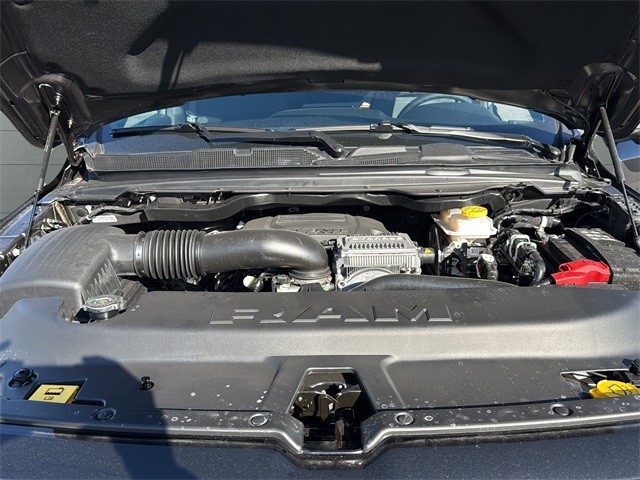 Ram 1500 Vehicle Full-screen Gallery Image 19