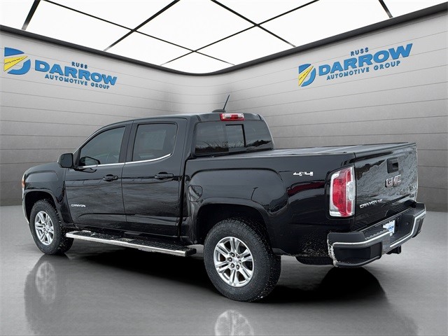 GMC Canyon Vehicle Full-screen Gallery Image 3