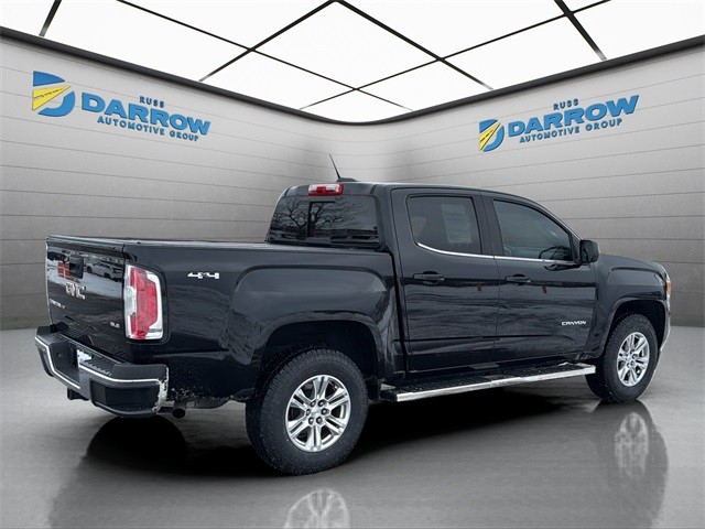 GMC Canyon Vehicle Full-screen Gallery Image 5